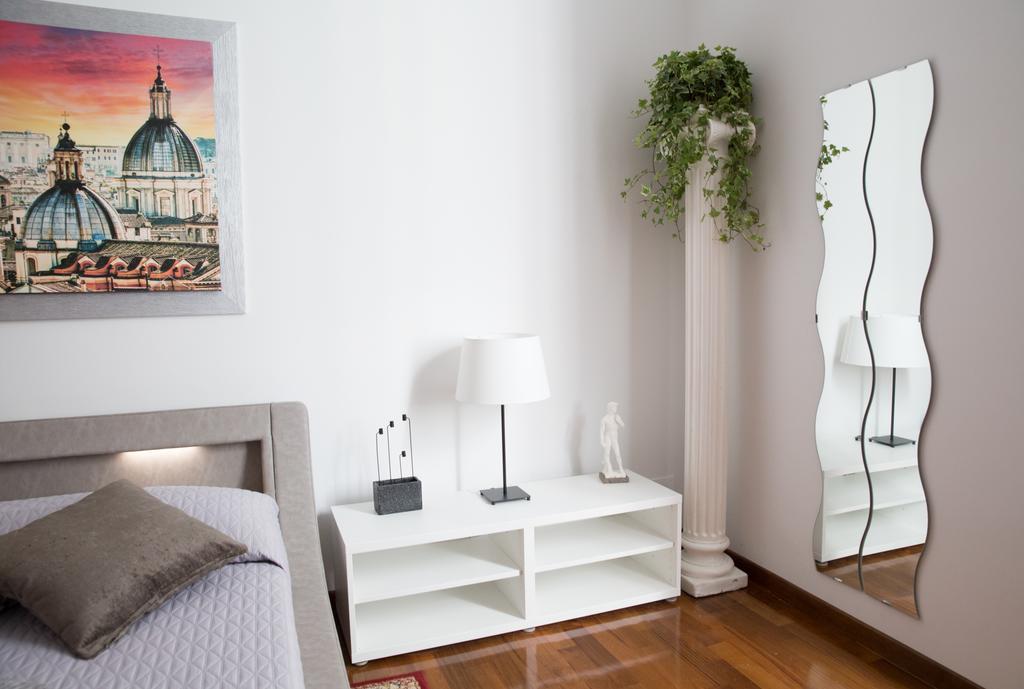 Apartment Steven Rom